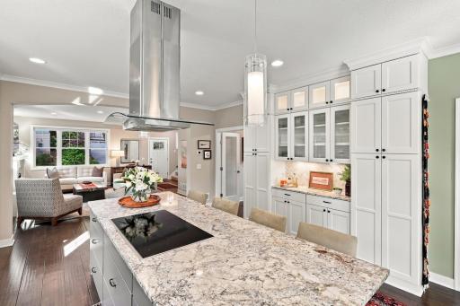 Induction cooktop in island