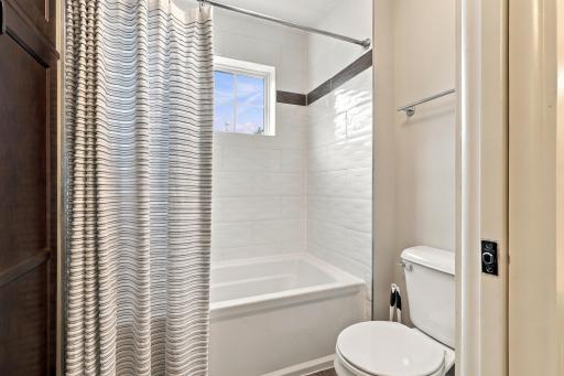 Tub & toilet bath area