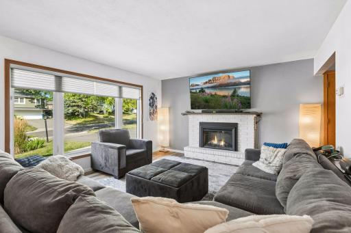2230 Decatur Avenue N, Golden Valley, MN 55427