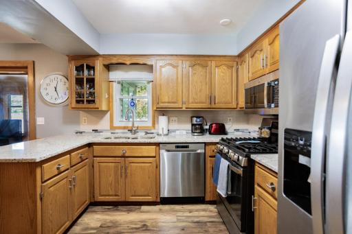2230 Decatur Avenue N, Golden Valley, MN 55427
