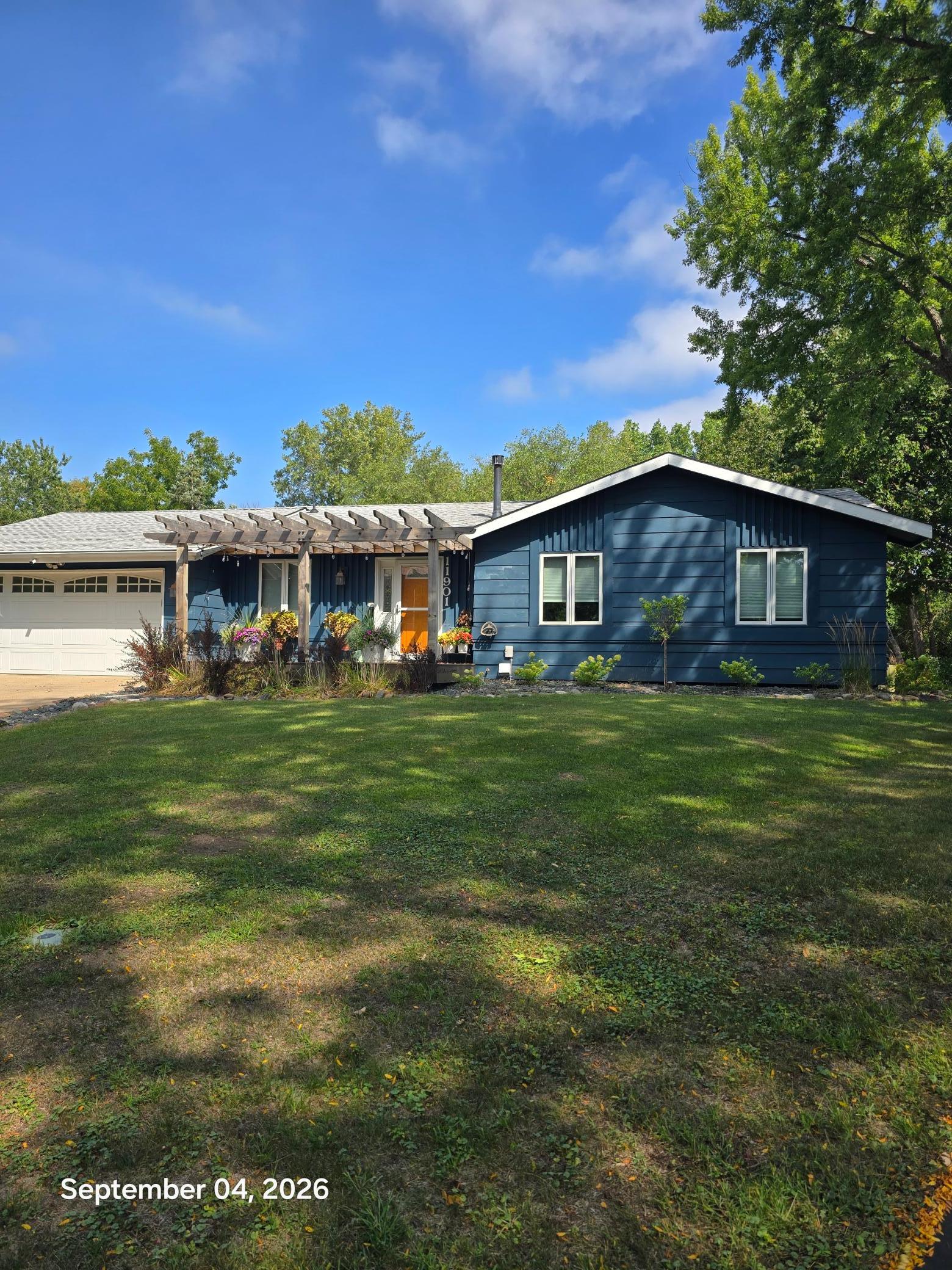 Property photo for 11901 River Hills Circle, Burnsville, MN 55337
