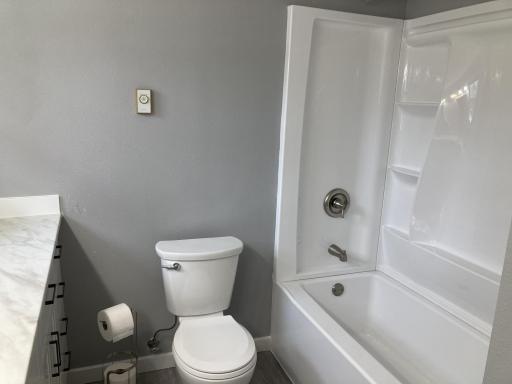 Upper.bath.d.jpg