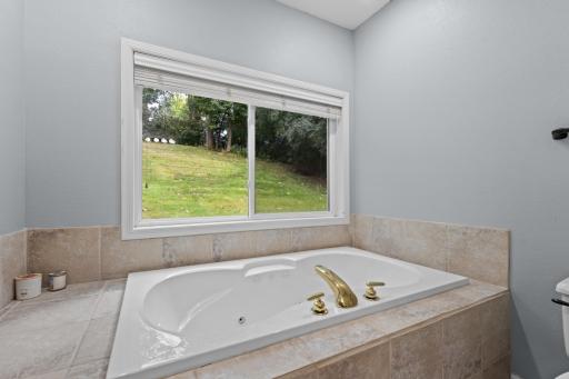 816 Southern Woods Place SW, Rochester, MN 55902