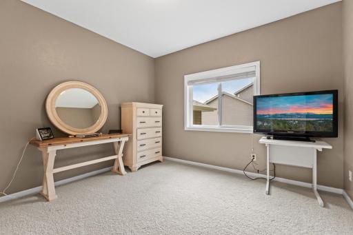 816 Southern Woods Place SW, Rochester, MN 55902