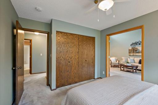 12600 Parkwood Drive, 316, Burnsville, MN 55337