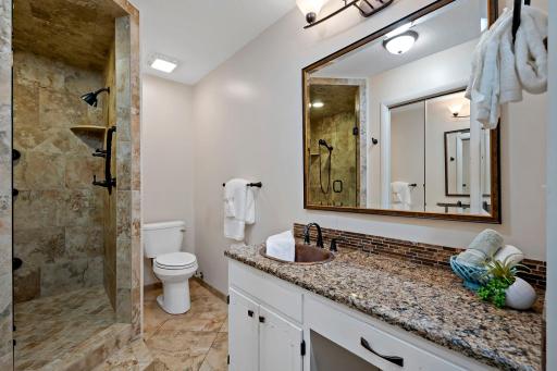 12600 Parkwood Drive, 316, Burnsville, MN 55337