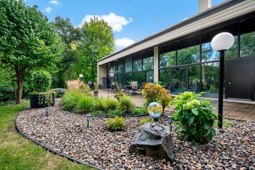 12600 Parkwood Drive, 316, Burnsville, MN 55337