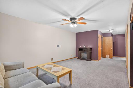 13616 W 137th Place, Burnsville, MN 55337