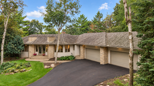 15300 Wild Wings, Minnetonka, MN 55345