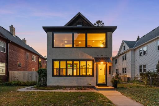 2414 24th Avenue S, Minneapolis, MN 55406