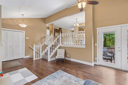 360 117th Avenue NW, Coon Rapids, MN 55448