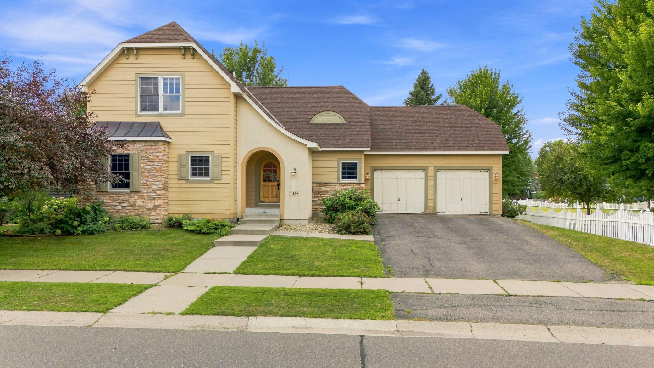 Property photo for 11649 Laketowne View, Albertville, MN 55301