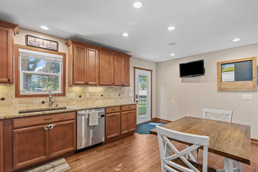 23-web-or-mls-3120 Lower 147th St W-23.jpg