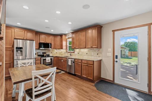 26-web-or-mls-3120 Lower 147th St W-26.jpg