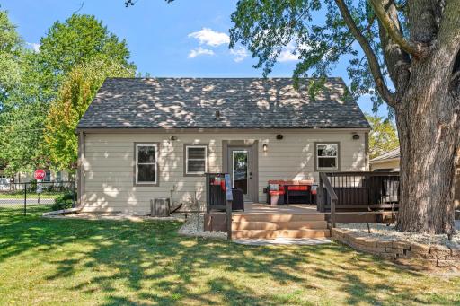 11-web-or-mls-3120 Lower 147th St W-11.jpg