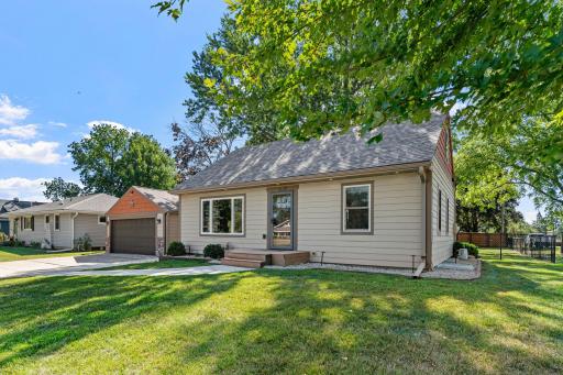 3120 Lower 147th Street W, Rosemount, MN 55068