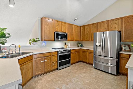 5403 Elm Grove Avenue, New Hope, MN 55428