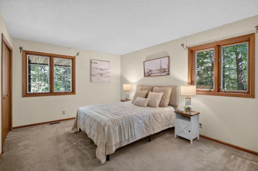 1580 110th Court W, Inver Grove Heights, MN 55077