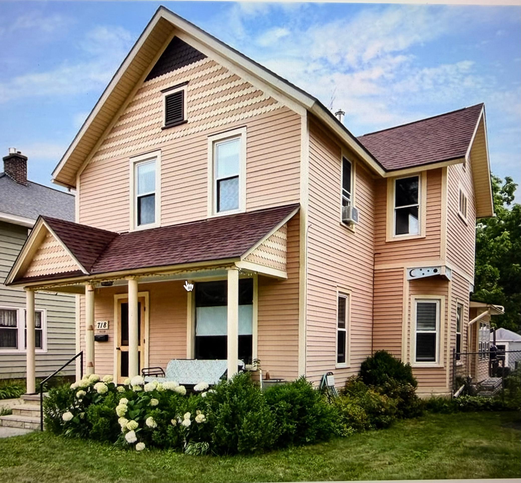 Property photo for 718 W Wabasha Street, Winona, MN 55987
