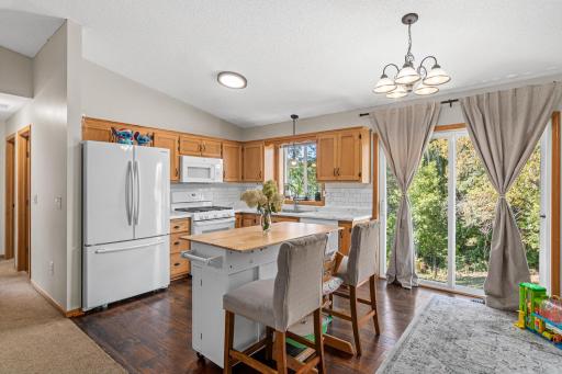 4762 Blanding Ct-5.jpg