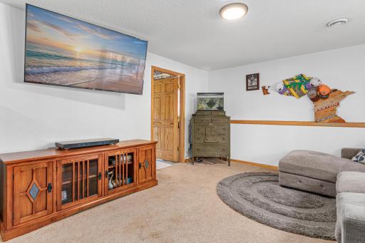 4762 Blanding Ct-12.jpg