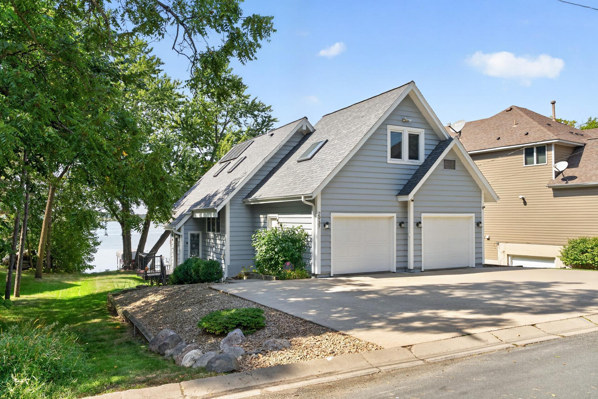 Property photo for 2937 Lake Shore Avenue, Maple Plain, MN 55359