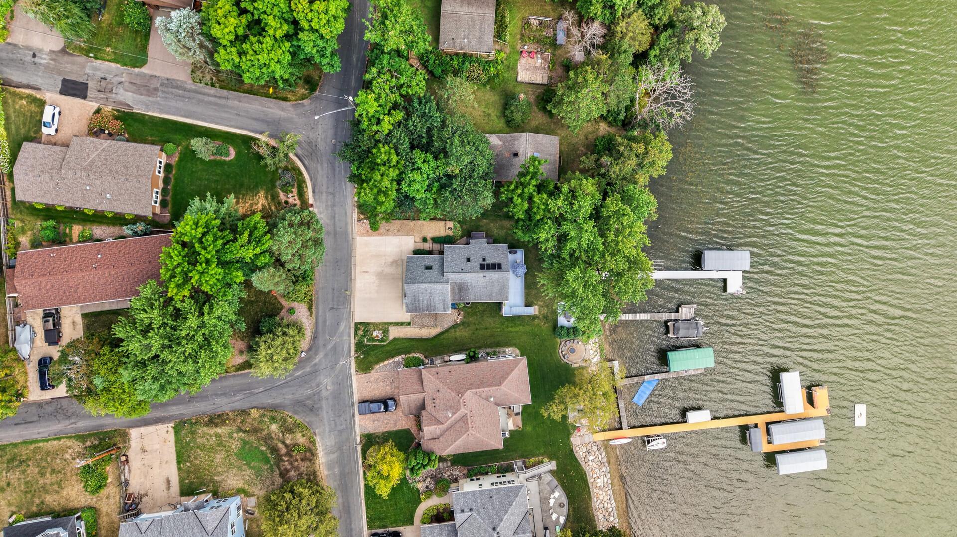 78_2937_Lake_Shore78_mls.jpg