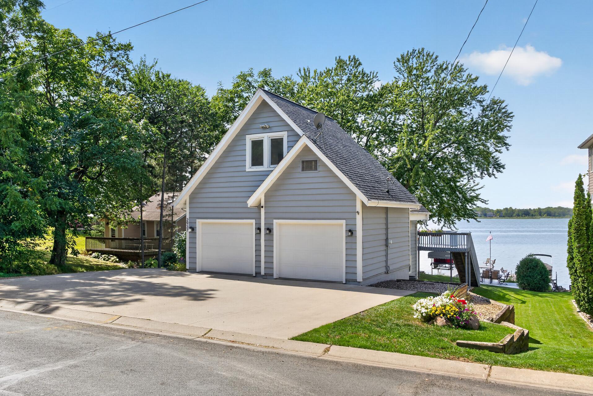 07_2937_Lake_Shore7_mls.jpg