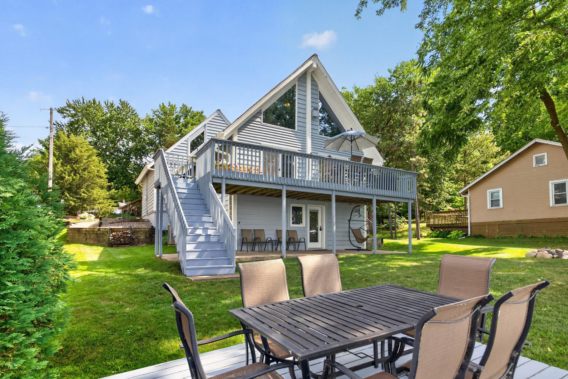 56_2937_Lake_Shore56_mls.jpg