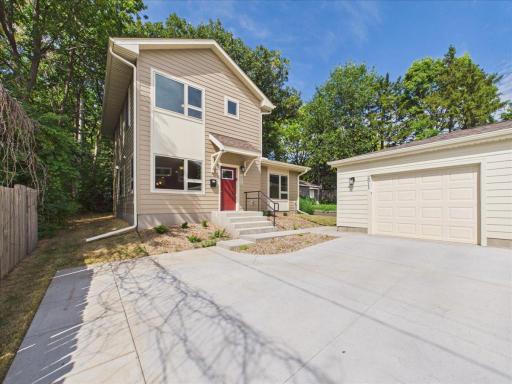 2911 N 4th Street, Minneapolis, MN 55411