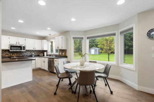 16422 Millford Drive, Eden Prairie, MN 55347