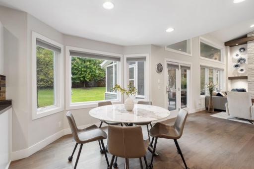 16422 Millford Drive, Eden Prairie, MN 55347