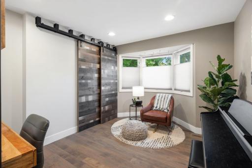 16422 Millford Drive, Eden Prairie, MN 55347