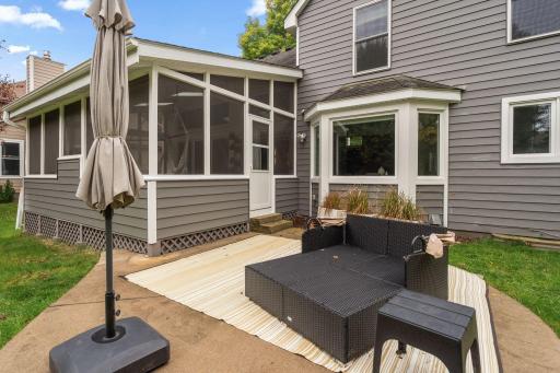 16422 Millford Drive, Eden Prairie, MN 55347