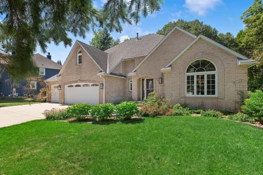 8978 Jewel Avenue S, Cottage Grove, MN 55016