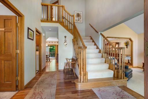 8978 Jewel Avenue S, Cottage Grove, MN 55016