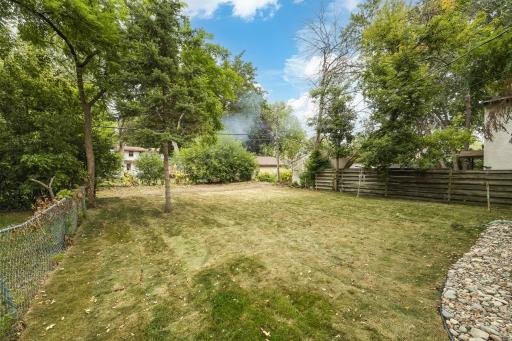 2715 17th Avenue E, North Saint Paul, MN 55109