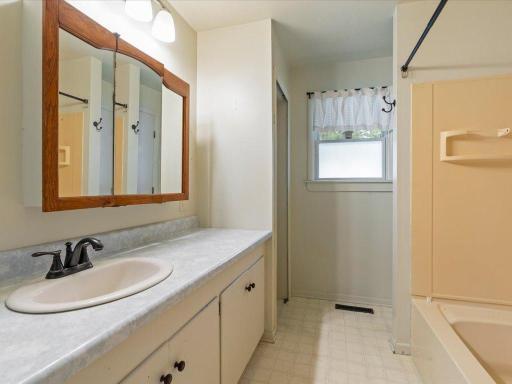 1505 Pine Street, Brainerd, MN 56401