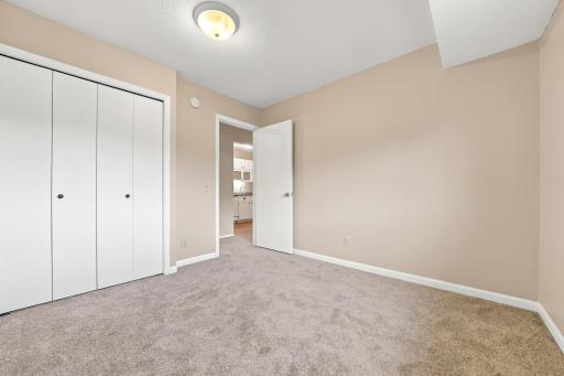 37-print-1716_Woodgate_Lane_Eagan_07724.jpg
