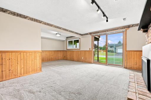 53-print-1716_Woodgate_Lane_Eagan_07789.jpg