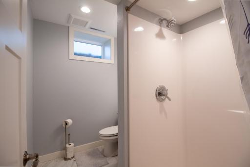 Lower Level Bath
