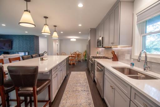 1426 Hoot Lake Dr Interior (25).jpg