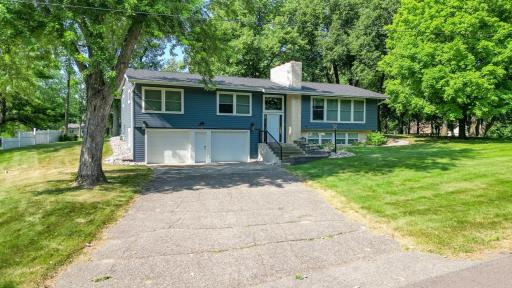 1426 Hoot Lake Exterior (50).jpg