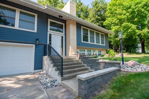 1426 Hoot Lake Exterior (46).jpg