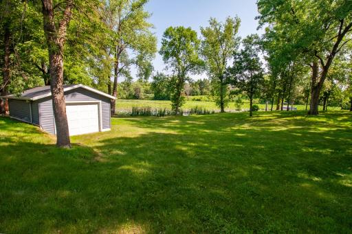 1426 Hoot Lake Exterior (36).jpg