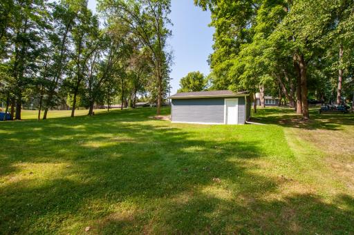 1426 Hoot Lake Exterior (27).jpg