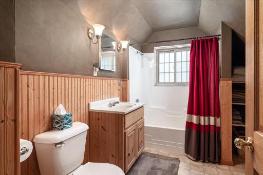 306 S Sheridan Street, Houston, MN 55943