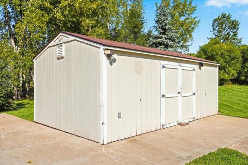 33-Shed.jpg