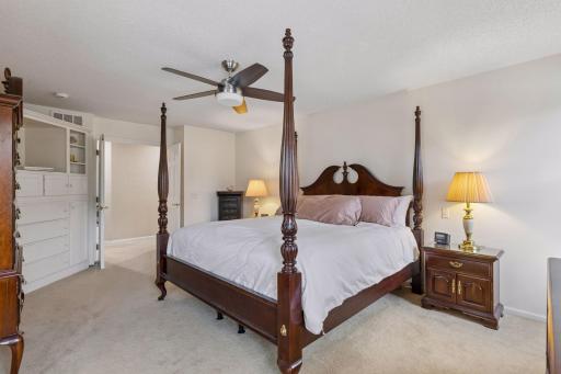 3 Scotch Pine Lane, North Oaks, MN 55127