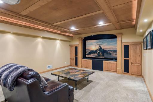 3 Scotch Pine Lane, North Oaks, MN 55127